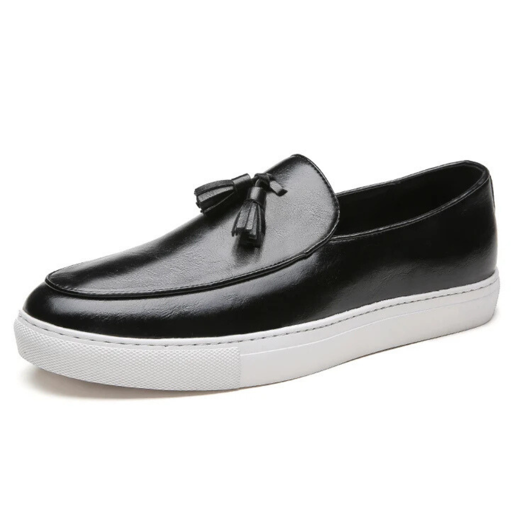 Vincarri Signature Tassel Loafers