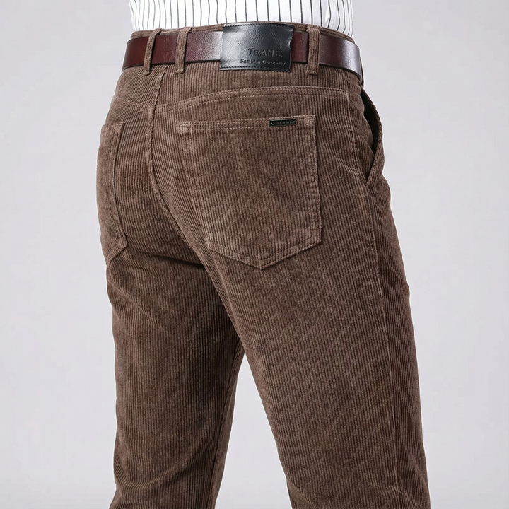 Fine-Wale Corduroy Signature Pant